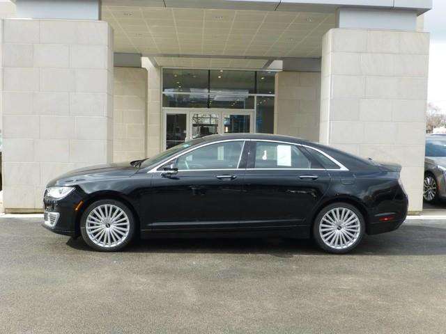 2017 Lincoln MKZ Reserve 4dr Sedan